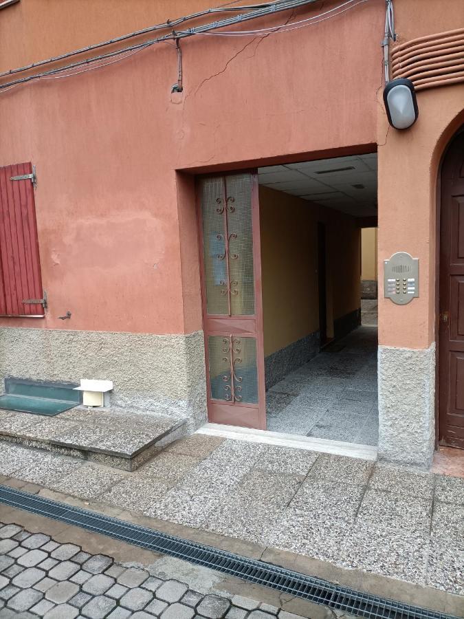 Le Due Torri Bologna Apartamento Exterior foto